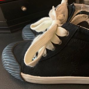 Zara Rubber Toe Black Canvas Sneakers Sz 27